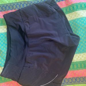 Size 2 lululemon high waisted shorts
